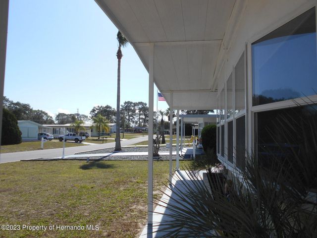 7207 Fitzpatrick Avenue, Brooksville, FL 34613