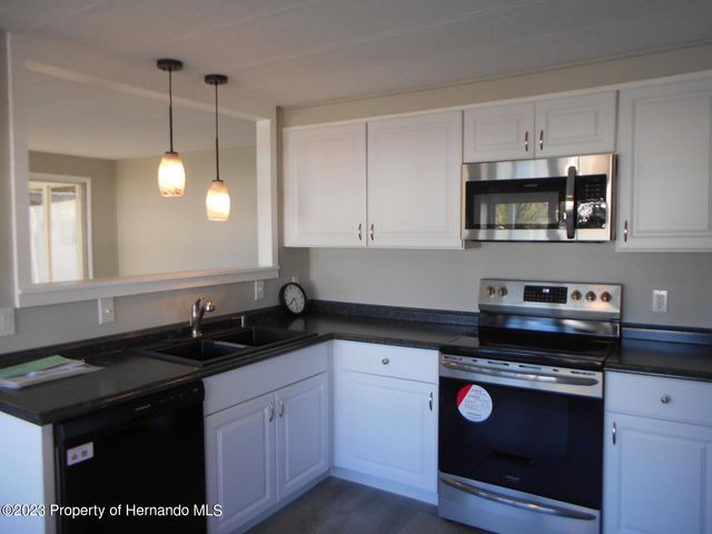 7207 Fitzpatrick Avenue, Brooksville, FL 34613