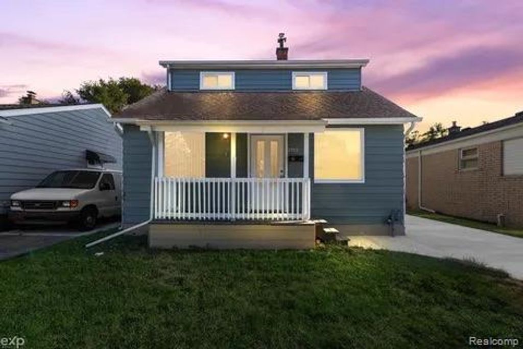 2065 Morris Avenue, Lincoln Park, MI 48146