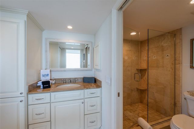 5400 OCEAN BOULEVARD 10-02, Sarasota, FL 34242