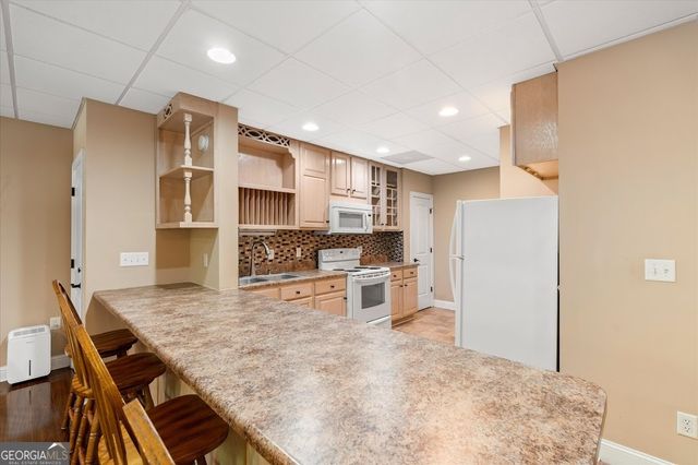 8141 Spruce Court, Villa Rica, GA 30180