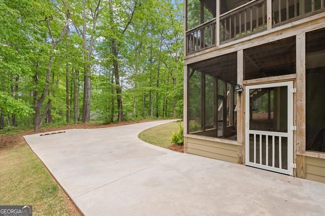8141 Spruce Court, Villa Rica, GA 30180