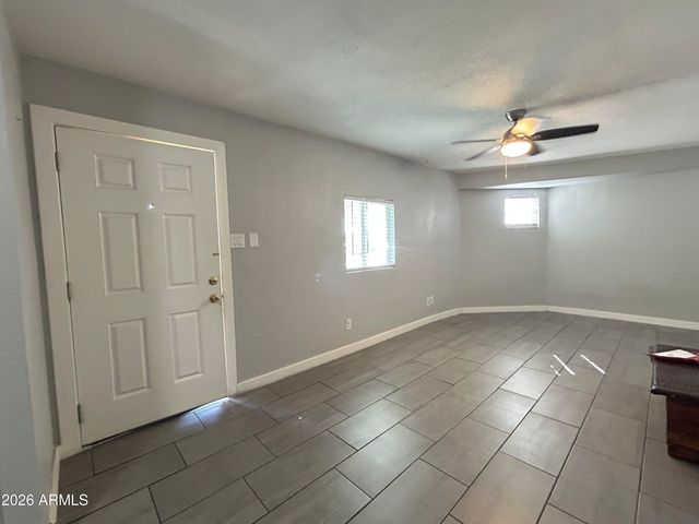 9618 N 5TH Street 1, Phoenix, AZ 85020