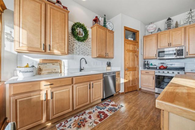 11417 N Erie Drive, Edgerton, WI 53534