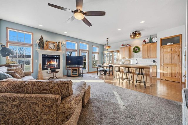 11417 N Erie Drive, Edgerton, WI 53534