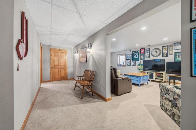 11417 N Erie Drive, Edgerton, WI 53534