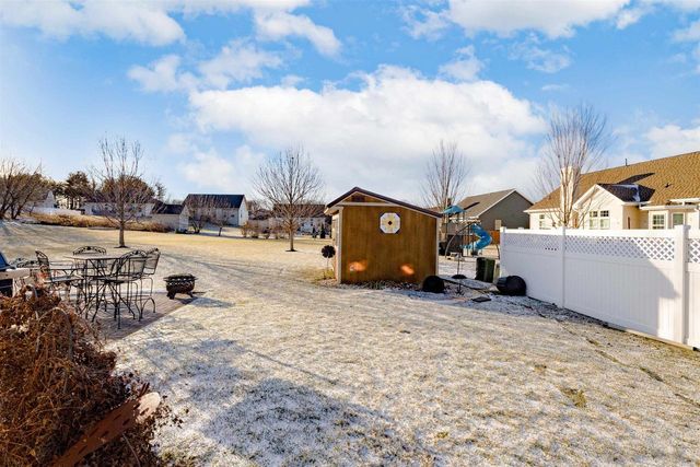 11417 N Erie Drive, Edgerton, WI 53534