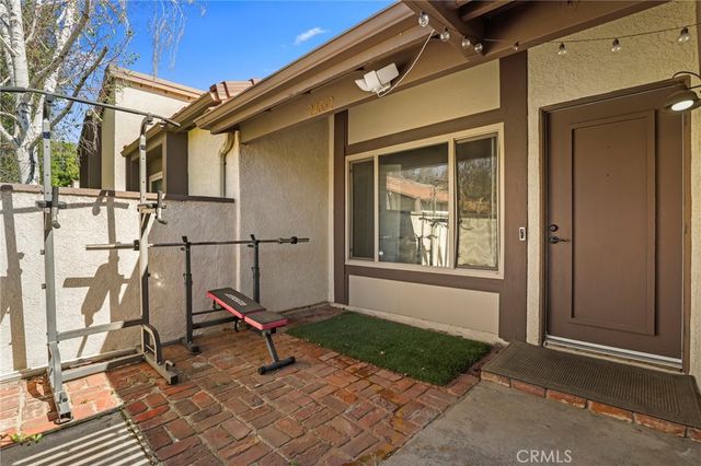 24662 Golfview Drive, Valencia, CA 91355