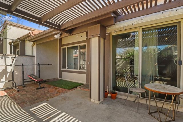 24662 Golfview Drive, Valencia, CA 91355