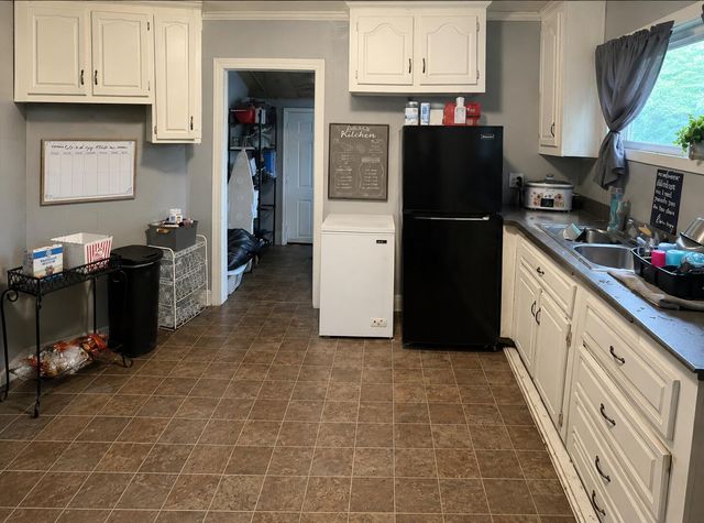 87 University Street, Summerville, GA 30747