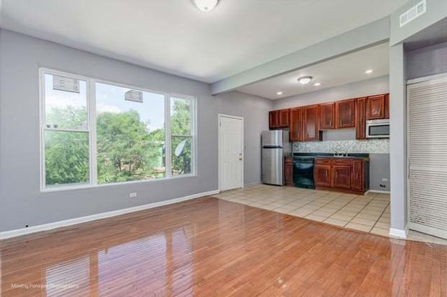 6506 S Saint Lawrence Avenue, Chicago, IL 60637