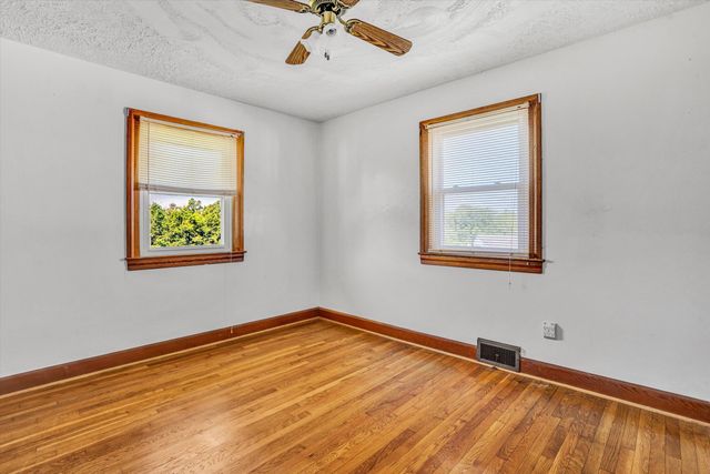 75 ACORN RD, Rocky Mount, VA 24151