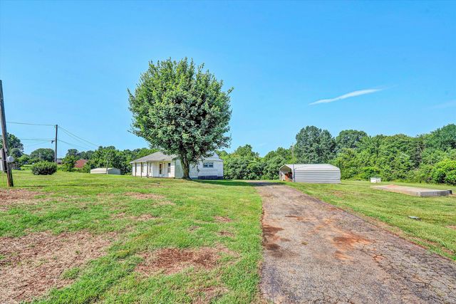 75 ACORN RD, Rocky Mount, VA 24151