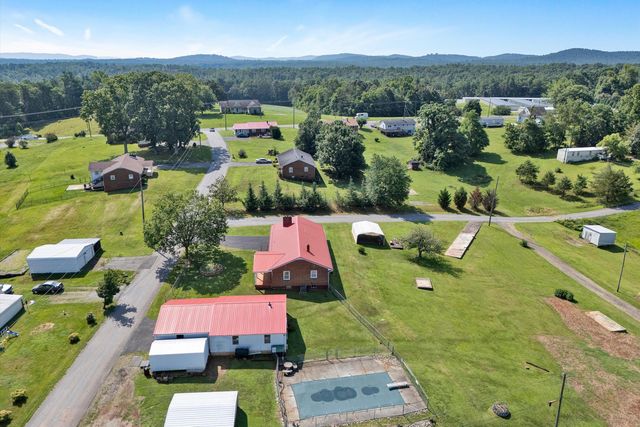 75 ACORN RD, Rocky Mount, VA 24151