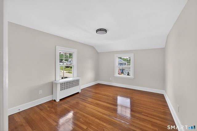 55 Woodlawn Road, New London, CT 06320