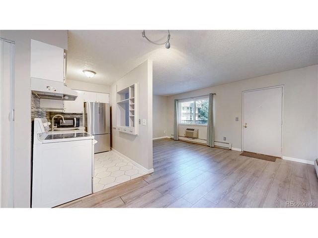 5770 E Warren Ave 213, Denver, CO 80222