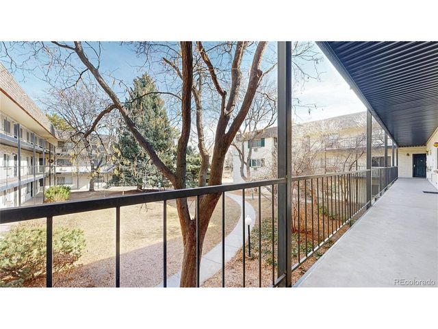 5770 E Warren Ave 213, Denver, CO 80222