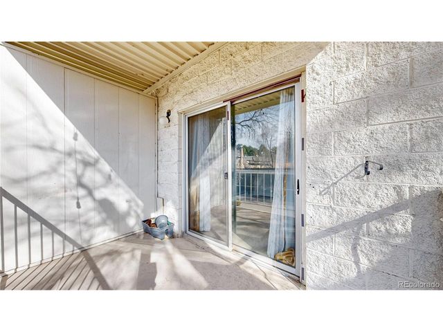 5770 E Warren Ave 213, Denver, CO 80222