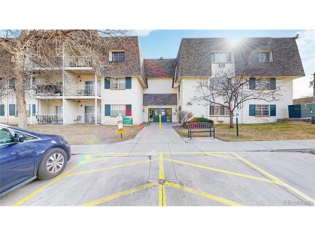 5770 E Warren Ave 213, Denver, CO 80222