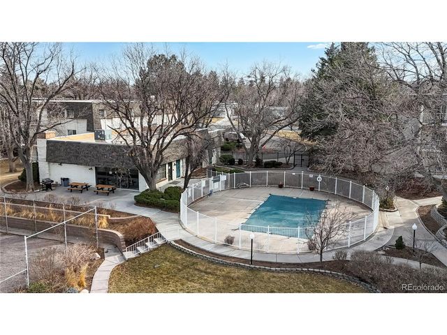 5770 E Warren Ave 213, Denver, CO 80222