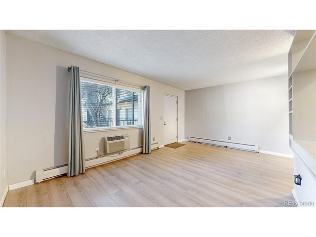 5770 E Warren Ave 213, Denver, CO 80222