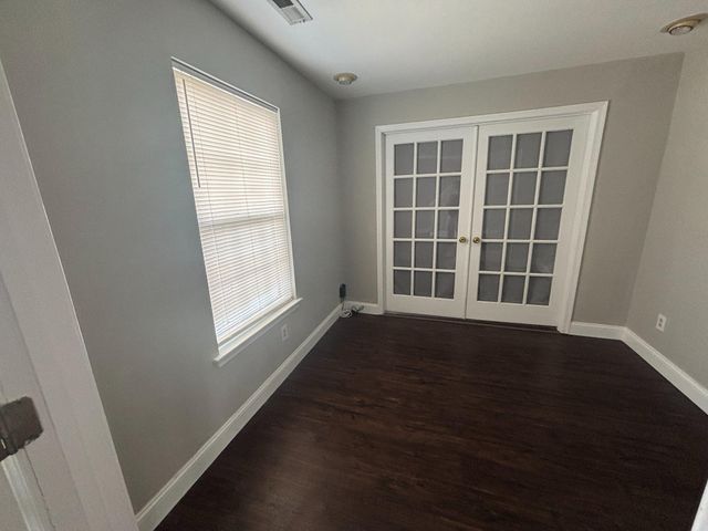 1002 SQUIRREL RD, Marlton, NJ 08053