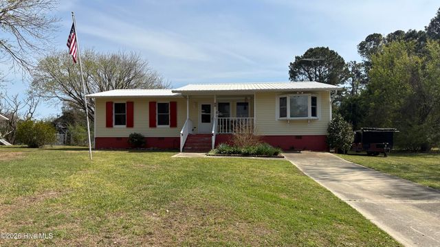 32 Arrowhead Drive, Hubert, NC 28539