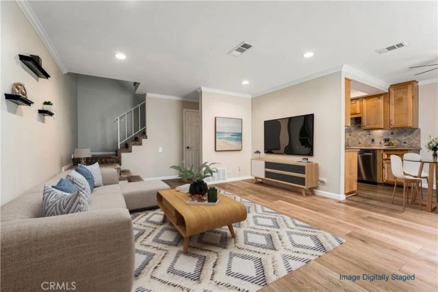 6537 Woodburn, Yorba Linda, CA 92886