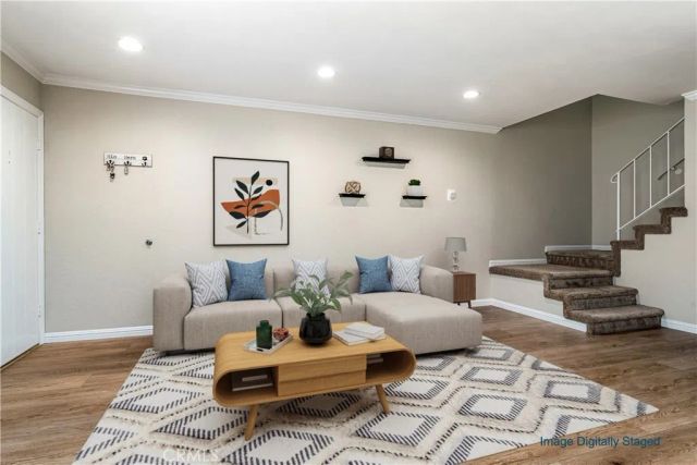 6537 Woodburn, Yorba Linda, CA 92886