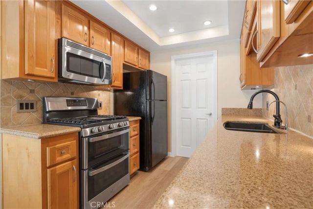 6537 Woodburn, Yorba Linda, CA 92886