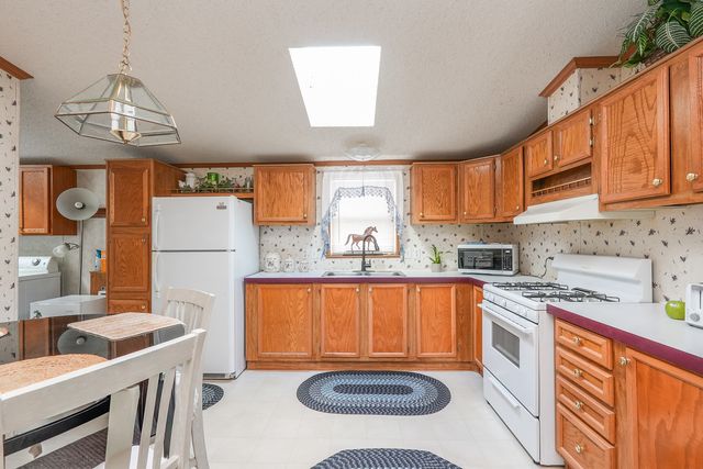 1151 Ash Court, Manteno, IL 60950