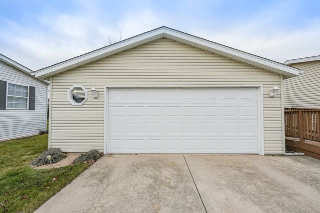 1151 Ash Court, Manteno, IL 60950