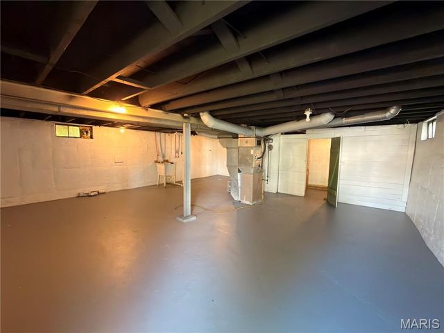 5601 Leverette Avenue, Jennings, MO 63136