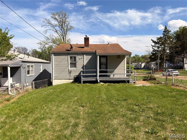 5601 Leverette Avenue, Jennings, MO 63136