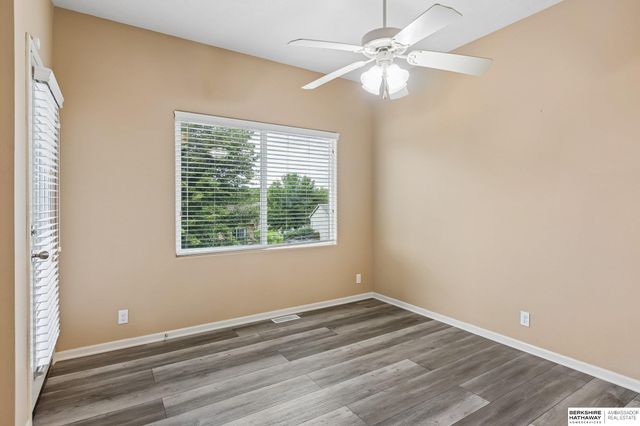 10710 S 26th Street, Bellevue, NE 68123