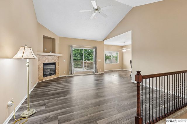 10710 S 26th Street, Bellevue, NE 68123