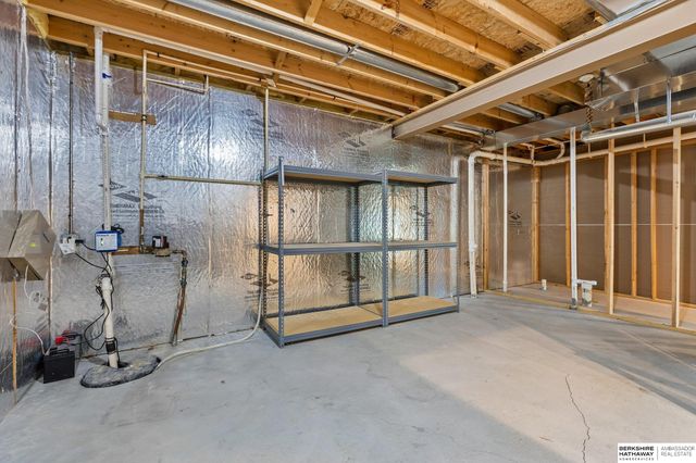 10710 S 26th Street, Bellevue, NE 68123