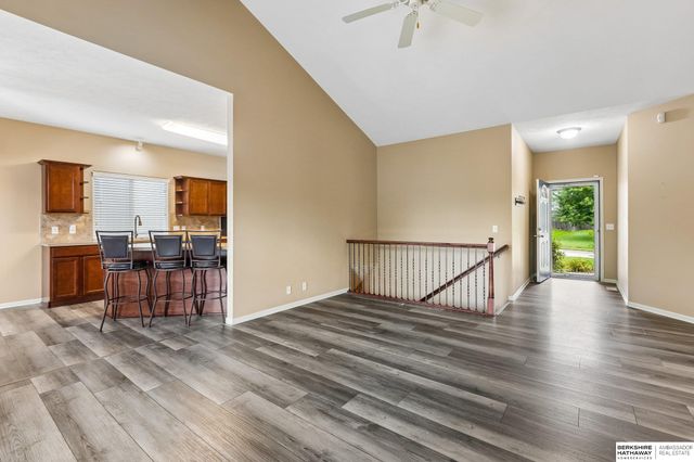 10710 S 26th Street, Bellevue, NE 68123