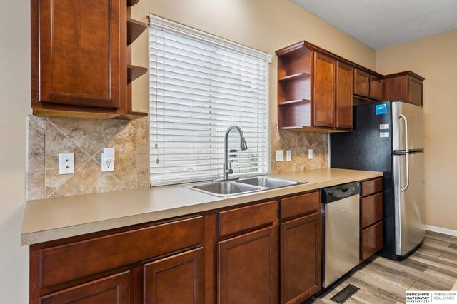 10710 S 26th Street, Bellevue, NE 68123
