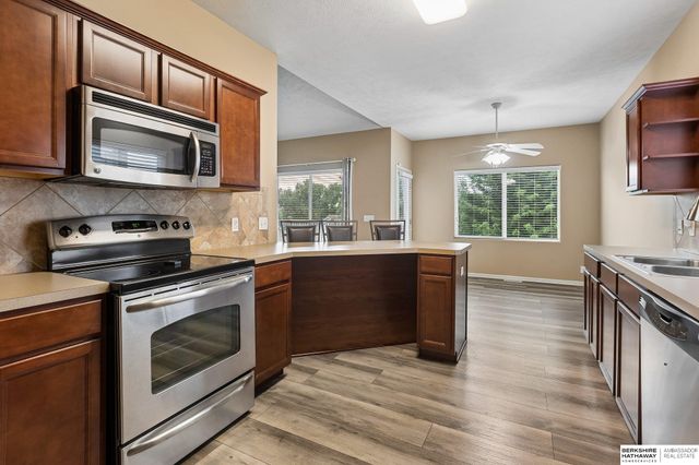10710 S 26th Street, Bellevue, NE 68123