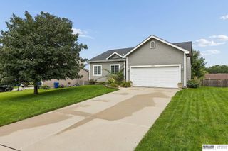 10710 S 26th Street, Bellevue, NE 68123