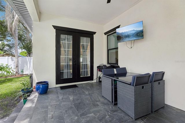 7210 N AMOS AVENUE, Tampa, FL 33614