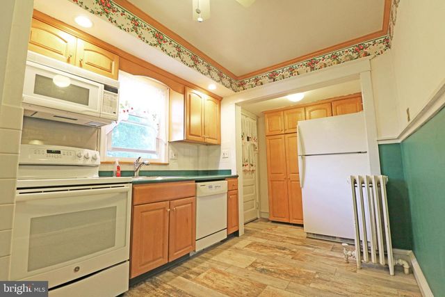 1224 PROSPECT AVE, Prospect Park, PA 19076
