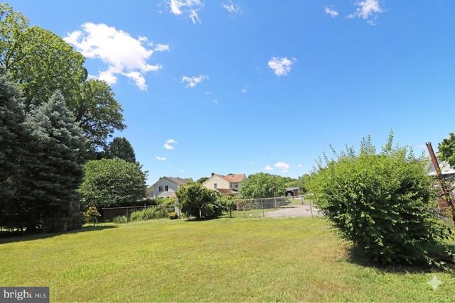 1224 PROSPECT AVE, Prospect Park, PA 19076