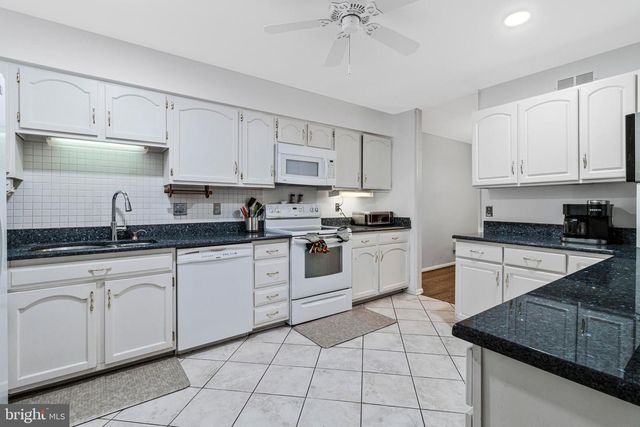 5804 CANVASBACK RD, Burke, VA 22015