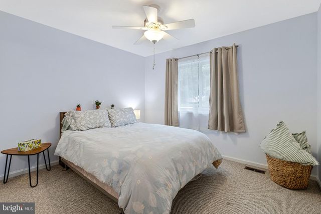 5804 CANVASBACK RD, Burke, VA 22015