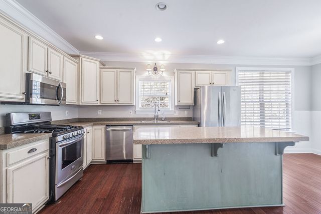 10 Monteray Court, Sharpsburg, GA 30277