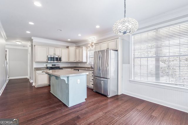 10 Monteray Court, Sharpsburg, GA 30277