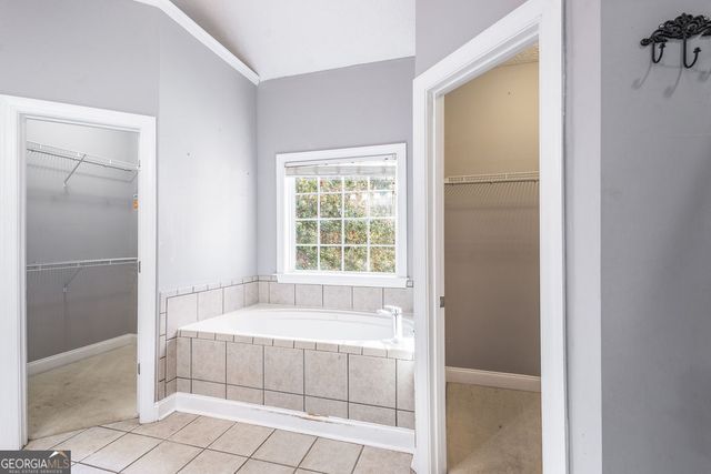 10 Monteray Court, Sharpsburg, GA 30277