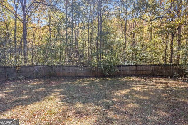 10 Monteray Court, Sharpsburg, GA 30277